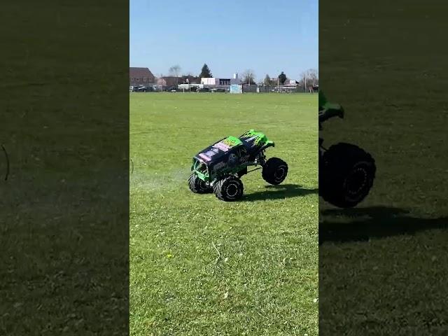 Worlds Biggest RC Car power wheelie