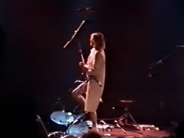 Nirvana - 9/1/91 - Rotterdam -[2-Cam/50fps/HQ-Audio] - (3weeks before the release of Nevermind)