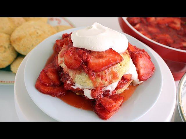 Mother's Day Gift Ideas 4 Moms Who Love the Kitchen + How to Make Strawberry Shortcakes from Scratch