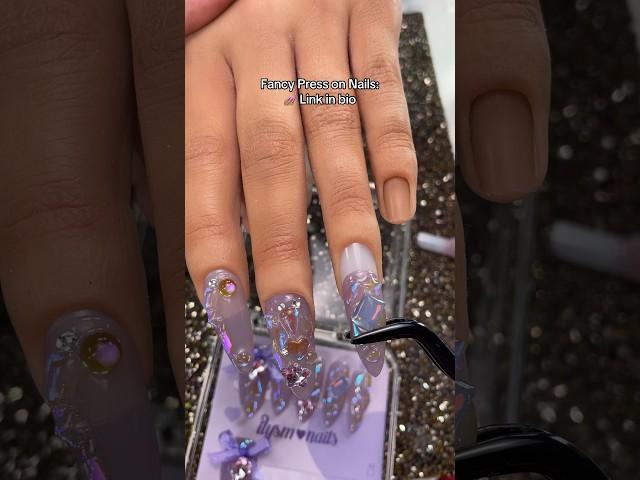 Bestie new nails w my "Press on Nail Collection" Available now!  #nails #nailart #satisfying