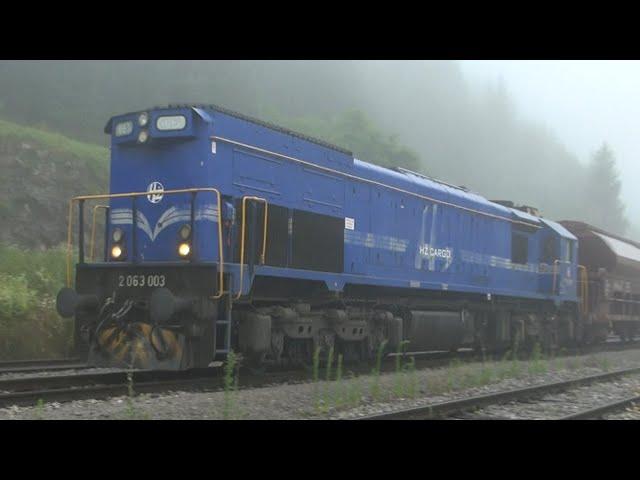 Croatian Cargo mix freight train, Locomotive: EMD GT26CW-2 9278 2063 003-0, Lička Jesenica, 5.8.2023