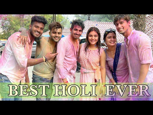 HOW WE CELEBRATED HOLI *our first holi ever*