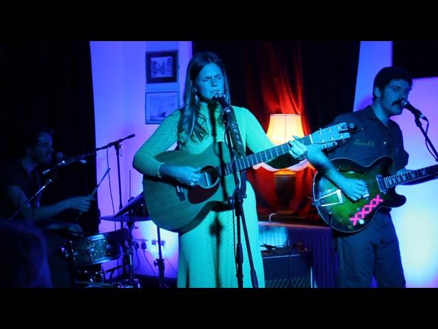 Coming Home           Performed By Erin Rae And The Meanwhiles