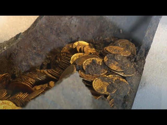 Ancient Roman coins found in Como dig