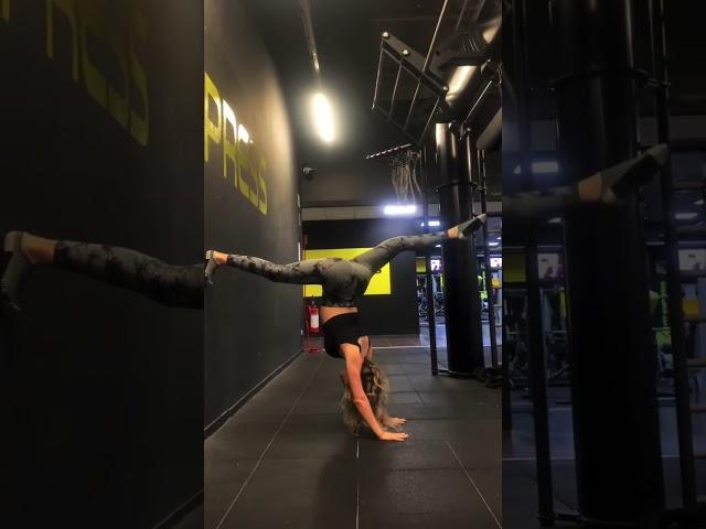 Challenge accepted ‍️ #challenge #split #nolimit #mindset #fitgirl #mobility #flexibility