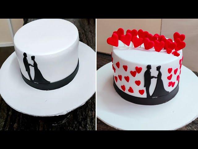 Anniversary Cake Round Shape | Love Cake Design | Sandeep Cake Master