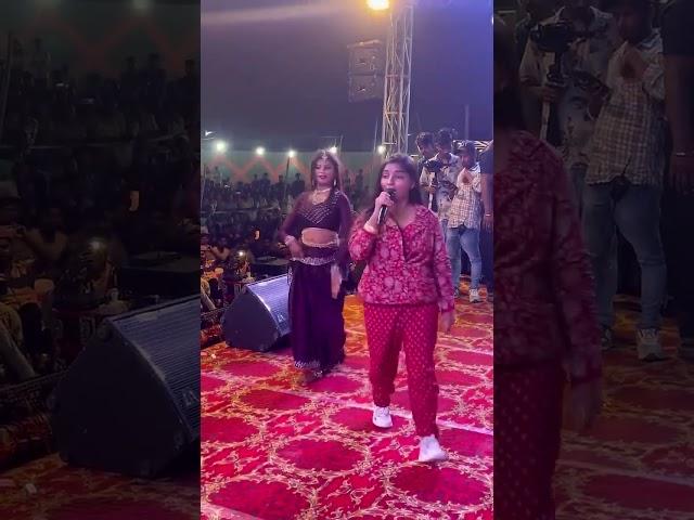 #New Aditya Raj& Priya Suhani& stage program Bhojpuri viral dance#shoot video#Aditya Raj#