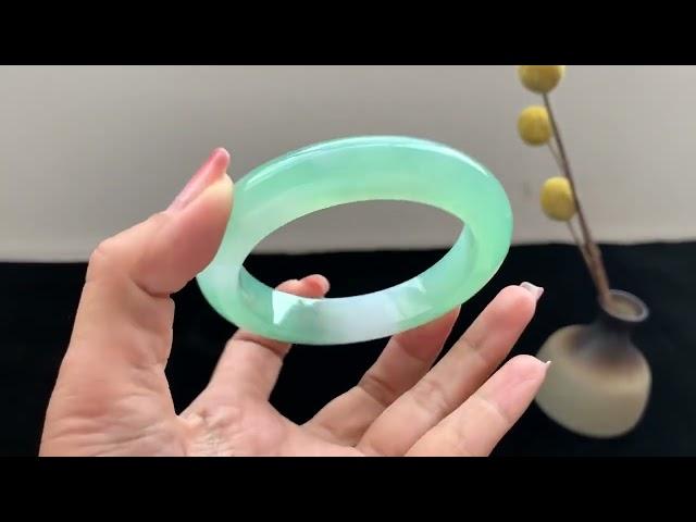 #翡翠手鐲 #翡翠 #緬甸翡翠 #珠寶 #玉 #翡翠價格 #jewelry #jewellery #jade