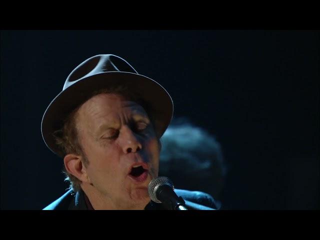 Tom Waits - Rock & Roll Hall of Fame Performance HD