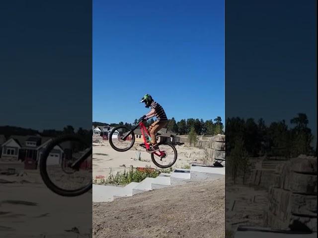 JUMPING OFF 10 STEPS ON MY DOWNHILL BIKE!!! ( IG: Scooby.bmx  ) #shorts #viral #mtb #mountainbike