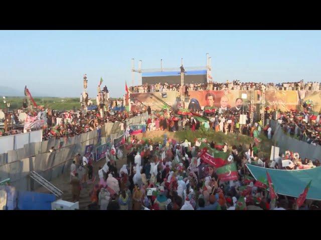 Thousands of supporters of Pakistan’s imprisoned ex-PM Imran Khan rally in Islamabad area