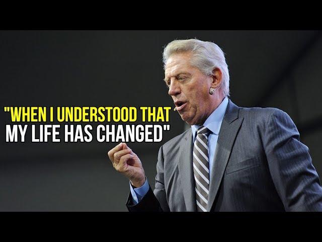 The Reason Why Most People Fail - Don't Make This Mistake | John Maxwell