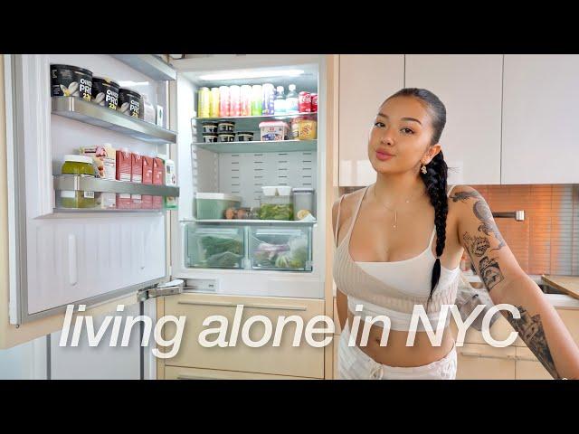 a productive weekend living alone in NYC | cleaning, organizing my fridge, working out...