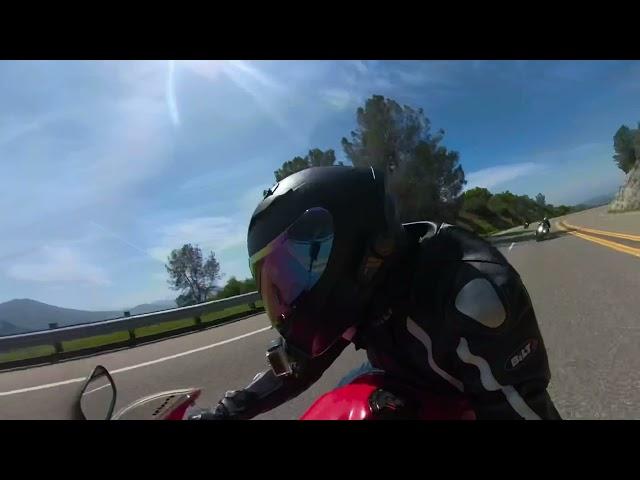 2002 Honda CBR FireBlade 954RR review & riding to it’s limits vs 1000cc bikes