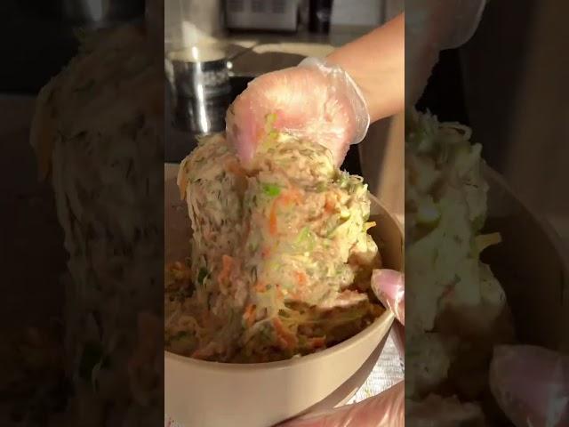 Ловите идею очень вкусного обеда или ужина! Такие котлетки с  получаются супер сочными и нежными