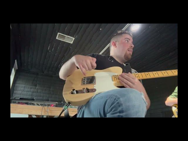 POV: Rehearsing as a Nashville Guitarist