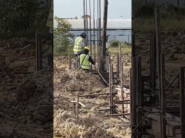 宿舍楼承台浇筑 Dormitory building cap pouring