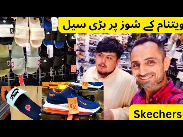 lmported Shoes Market in Karachi || Branded Skechers and Sendals ||  AirMax Nike Sneaker Vlog #2024