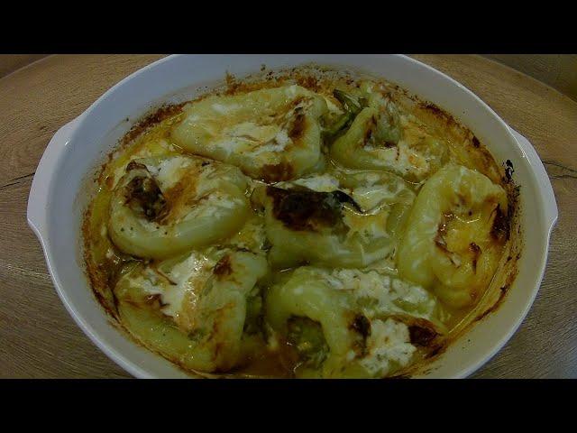 Paprike sa kajmakom u rerni, Peppers with cream in the oven.