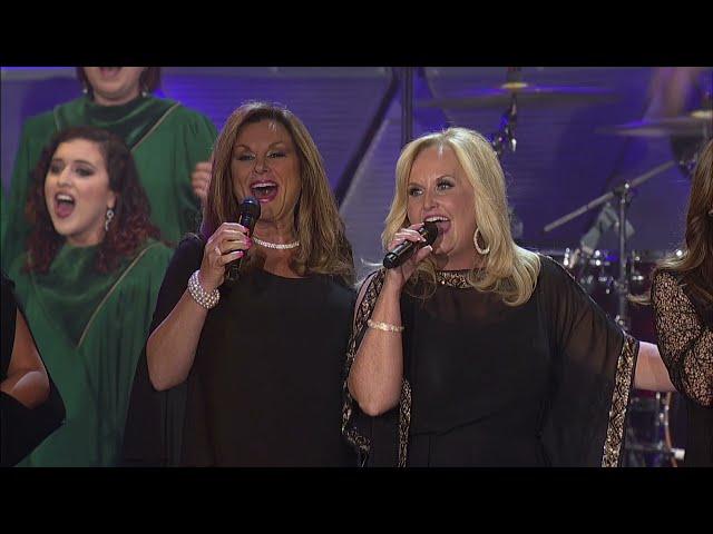 The Nelons and Karen Peck & New River: "We Shall Wear a Robe & Crown" (46th Dove Awards)