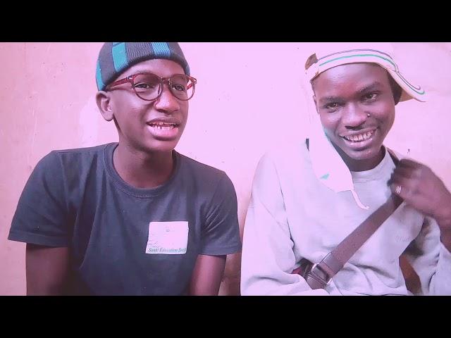 comédie MG avec boy Peuzzi