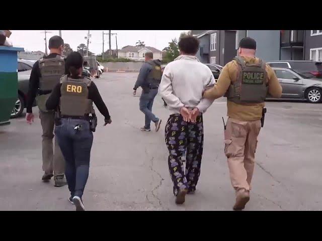 Fox 8 cameras roll as ICE arrests four on Westbank