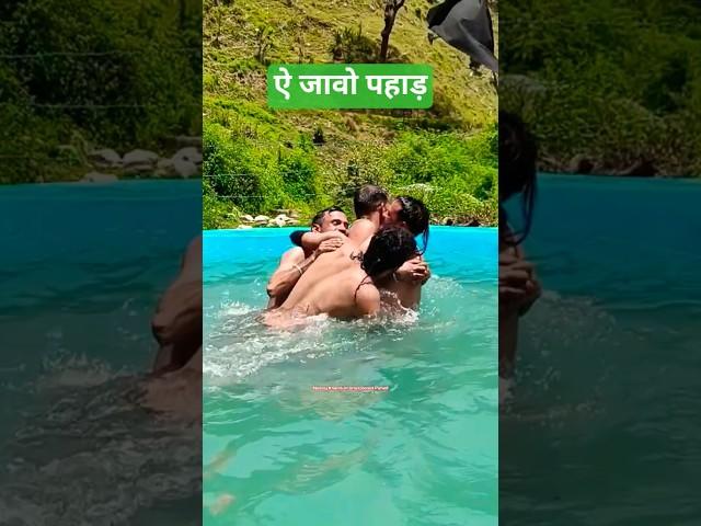 शहरों की सड़ी गर्मी से कहीं गुना अच्छा है अपने घर गांव का मौसम | Old is Gold Emotional Garhwali Song