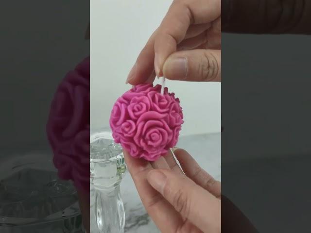 Rose candles made by yourself using food-grade silicone molds