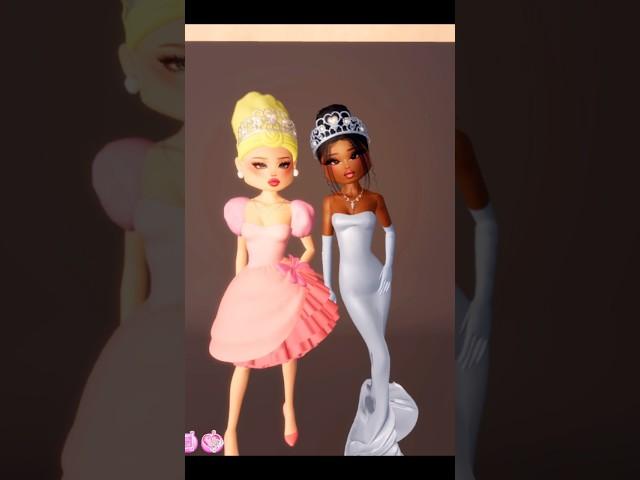 Duo ideas in dti!! 🫶 #Youtube #Shorts #Roblox #Dti #dtiroblox #robloxoutfits #duos