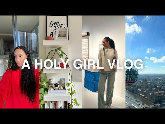 VLOG| Cleaning, going on the London Eye, Japan house & getting a new Bible 