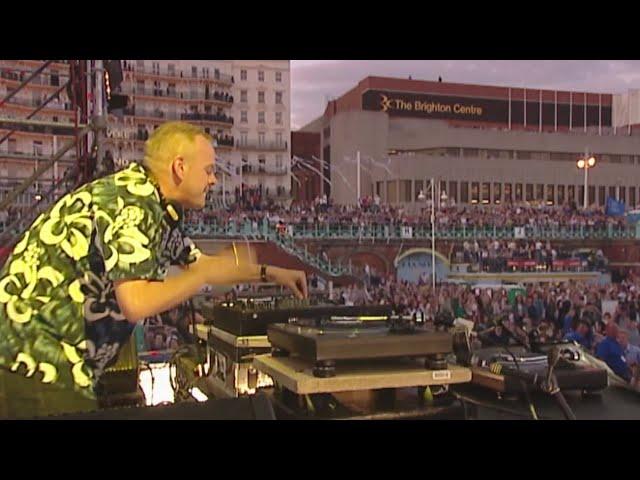 Fatboy Slim - Live At Big Beach Boutique II, Brighton, 2002