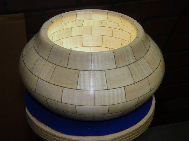 Woodturning a Pretty Bowl