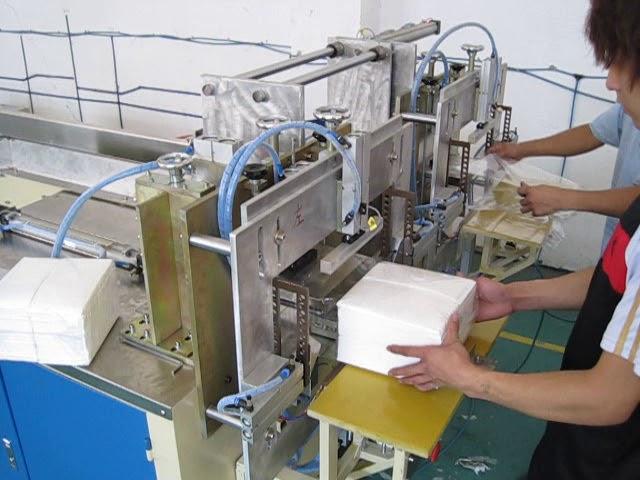 Máquina de embalaje de papel de servilleta semi automática de alta velocidad