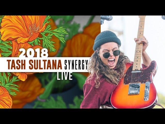 Tash Sultana "Synergy" (Live) - California Roots 2018