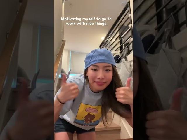 Day in the life of a NURSE in 30 seconds #shorts