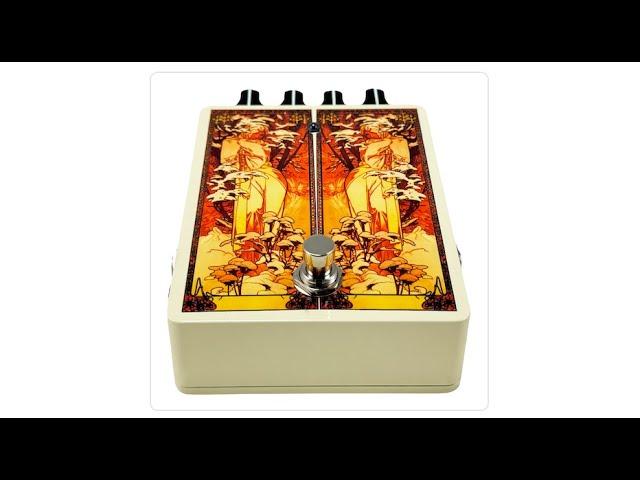 Red Witch FORTUNA polychromatic fuzz pedal