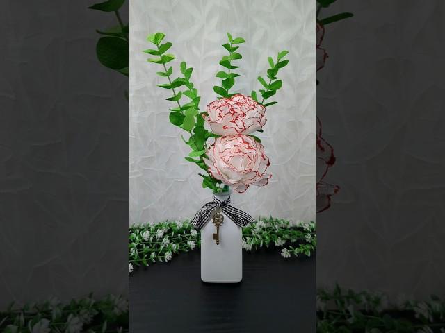 Beautiful flowers made with tissue paper # diy #shorts #papercraft