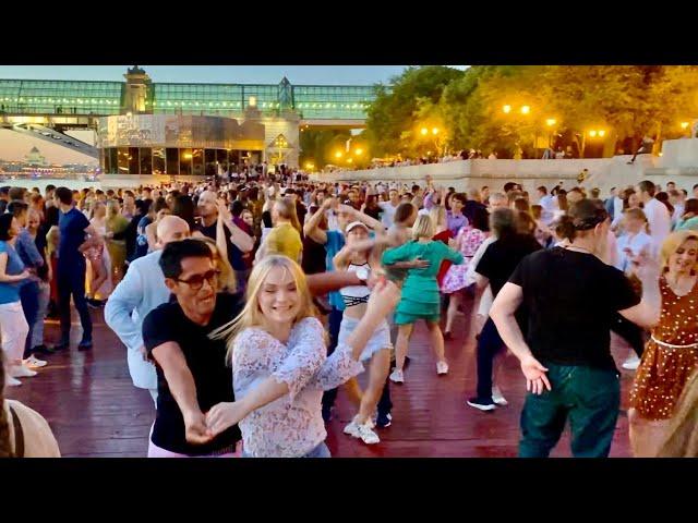 Moscow LIVE. Gorky Park. Friday Dancing