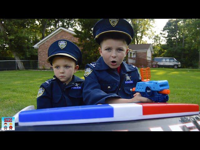 Little Heroes teach Sketchy Mechanic How to Drive the Speed Limit