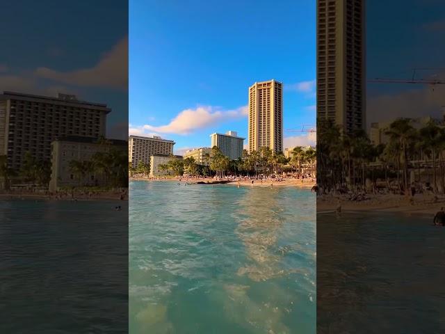 #waikiki #beach #sunnyday in #honolulu #hawaii #oahu #beachvibes #vacation #travel #destination