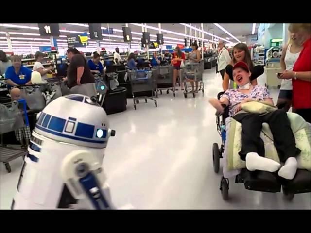 R2D2 GOES TO WALMART