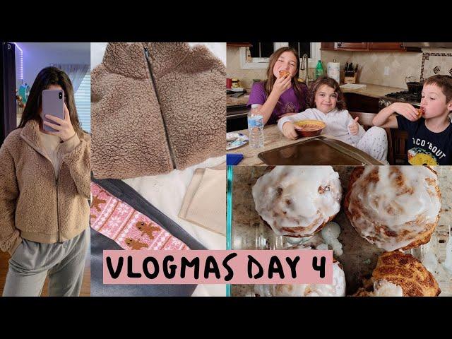 BLACK FRIDAY SHOPPING + HAUL | BABYSITTING MY COUSINS | VLOGMAS DAY 4 | Gabriella Mortola