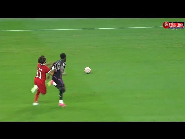 Salah vs Davies speed race who is faster