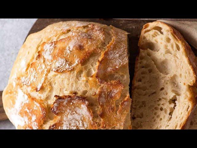 World's Easiest Homemade Bread - Crusty Artisan style!!