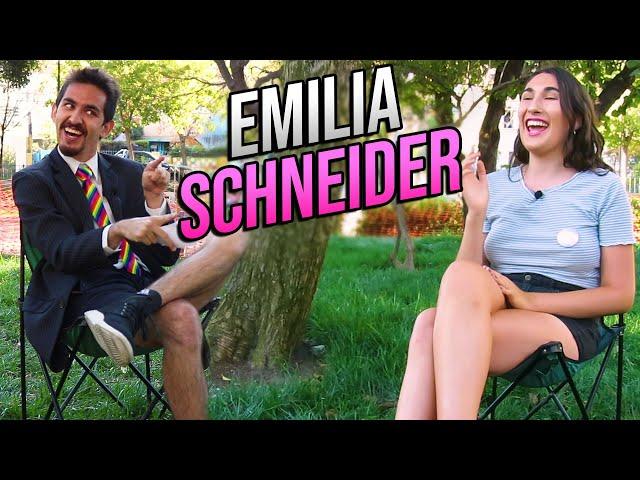 EMILIA SCHNEIDER - CACOnociendonos