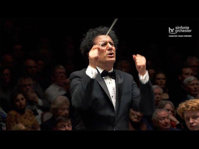 Schostakowitsch: 4. Sinfonie ∙ hr-Sinfonieorchester ∙ Alain Altinoglu