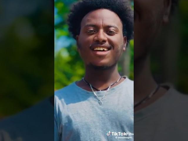 ምንይላሉ ዘፋኞች እንሰማቸው