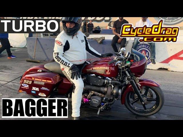 BAGGER INSANITY! CRASHES, WHEELIES, HOLESHOTS AND TURBOS AS FASTEST HARLEY DAVIDSONS GRUDGE RACE!