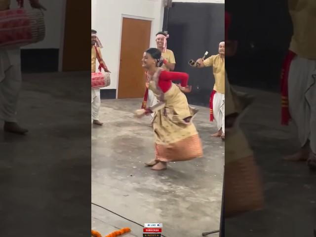 Assamese bihu danceBihu dancebihu dance videoassameseculturebest bihu danceAssam editor jhon