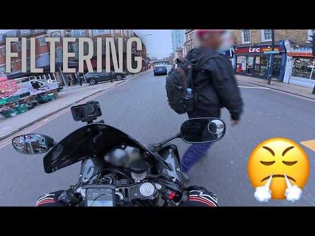 How I filter on my Yamaha R1 Through London - Motovlog UK